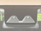 【トヨタセーフティセンス】走行中に前方の車両等を認識し、衝突しそうな時は警報とブレーキで衝突回避と被害軽減をアシスト。より安全にドライブをお楽しみいただけます。