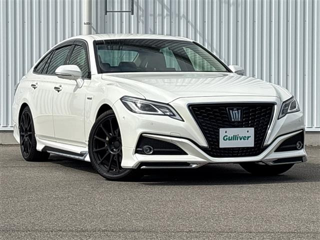 クラウン ハイブリッド 2.5 S Cパッケージ 本革シート 修復歴無し