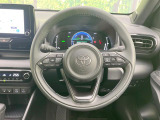 インテリアに合わせたデザインのステアリングは、運転される方のことも考え、運転しやすい形状、大きさです。是非一度、実際に触ってお確かめください。