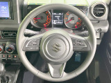 【純正革巻きステアリング】上質な革を使用することで、手にしっかり馴染みとても運転しやすいハンドルです♪