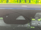 【i-ACTIVESENSE】走行中に前方の車両等を認識し、衝突しそうな時は警報とブレーキで衝突回避と被害軽減をアシスト。より安全にドライブをお楽しみいただけます。