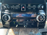 【エアコン】『エアコン装備』の画像になります。暑い夏でも寒い冬でも、車内に快適な空気を届けるので、いつでも快適な車内空間を創り上げます!