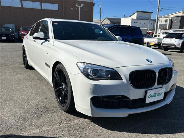 7シリーズ 740i Mスポーツ 本革シート サンルーフ
