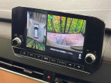 【マルチアラウンドモニター】専用のカメラにより、上から見下ろしたような視点で360度クルマの周囲を確認することができます☆死角部分も確認しやすく、狭い場所での切り返しや駐車もスムーズに行えます。