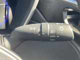 【 オートライト 】オートライトなのでライトの点け忘れを気にすることなく運転が出来ます♪//