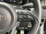 【レーダークルーズコントロール】高速道路での長距離走行が楽に!!自動で速度を保つクルーズコントロールが、衝突軽減システムと連携し、前方の車両を感知して車間を保つように速度調節してくれます!!