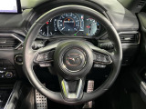 【純正革巻きステアリング】上質な革を使用することで、手にしっかり馴染みとても運転しやすいハンドルです♪
