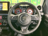 【純正革巻きステアリング】上質な革を使用することで、手にしっかり馴染みとても運転しやすいハンドルです♪