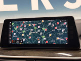 ●純正ナビ:一体感のあるナビは、高級感ある車内を演出してくれます。オーディオ機能も充実しておりますので、運転もより楽しめます♪