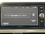 オーディオのソース選択や音設定に画面からアクセスでき、好みに合わせた使い方を選べます。Bluetooth接続の案内も表示され、対応機器をつないで音楽を楽しみたい方にも便利な装備です。