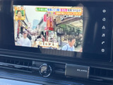 テレビ番組を画面に表示でき、停車中のひとときに映像を楽しめます。画面まわりのアイコンも見やすく整理され、視聴したい番組を確認しやすい操作画面です。