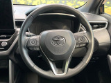 インテリアに合わせたデザインのステアリングは、運転される方のことも考え、運転しやすい形状、大きさです。是非一度、実際に触ってお確かめください。
