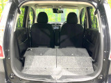 後席を格納すると、これだけの広さが!シーンに合わせたシートアレンジで、大きな荷物も積むことが出来ます♪