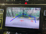 【バックカメラ】駐車時に後方がリアルタイム映像で確認できます。大型商業施設や立体駐車場での駐車時や、夜間のバック時に大活躍!