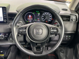 【ステアリングスイッチ】運転中、前方から目線をそらすことなく、オーディオ等の操作が可能な便利機能!安心&快適なドライブを演出してくれます♪