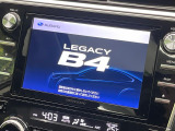 【純正ナビ】人気の純正ナビを装備しております。ナビの使いやすさはもちろん、オーディオ機能も充実!キャンプや旅行はもちろん、通勤や買い物など普段のドライブも楽しくなるはず♪