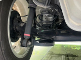 お車を安心してお乗りいただく為には、足回りの定期点検が欠かせません。サービスサポート(有償保証)では無料点検もご提供しており、安心のカーライフをお過ごしいただけるサポート体制が整っています。