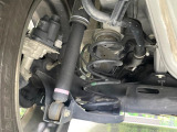お車を安心してお乗りいただく為には、足回りの定期点検が欠かせません。サービスサポート(有償保証)では無料点検もご提供しており、安心のカーライフをお過ごしいただけるサポート体制が整っています。