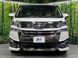 弊社では、全車『修復歴なし』のお車のみ取り扱っております。専任バイヤーによる厳選した仕入れの後、入庫後の車両チェックを行い、ネクステージが認定した高品質な中古車をご提供しております。