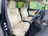 ドライバーによって運転しやすいポジションは異なり、あの車はどうなのか不安なこともありますよね。気になるお車は店頭で乗り込んでご確認いただけます♪