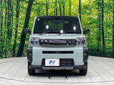 弊社では、全車『修復歴なし』のお車のみ取り扱っております。専任バイヤーによる厳選した仕入れの後、入庫後の車両チェックを行い、ネクステージが認定した高品質な中古車をご提供しております。