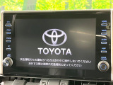 【9インチ ディスプレイオーディオ】大画面ディスプレイへお持ちのスマートフォンと連携して、ナビやbluetoothでの音楽再生が可能です♪デザインはもちろん操作性も良好!別途ナビ機能の取付可能です♪
