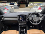 XC40 リチャージ プラグイン ハイブリッド T5 インスクリプション 