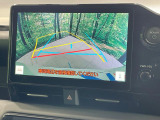 【バックカメラ】駐車時に後方がリアルタイム映像で確認できます。大型商業施設や立体駐車場での駐車時や、夜間のバック時に大活躍!運転スキルに関わらず、今や必須となった装備のひとつです!