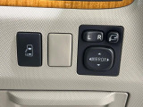 【パワースライドドア】スマートキーや運転席のスイッチでスライドドアの開閉が可能♪電動だから力を入れてドアを開ける必要が無く、小さいお子様でも、重い荷物を持っている時もラクに開け閉めできます♪