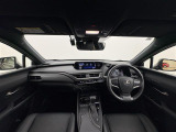 UX 250h バージョンL 本革シート 修復歴無し