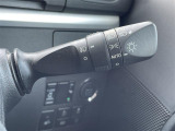【 オートライト 】オートライトなのでライトの点け忘れを気にすることなく運転が出来ます♪//