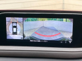 【360&deg;ビューモニター】専用のカメラにより、上から見下ろしたような視点で360度クルマの周囲を確認することができます☆死角部分も確認しやすく、狭い場所での切り返しや駐車もスムーズに行えます。