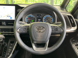 【純正革巻きステアリング】上質な革を使用することで、手にしっかり馴染みとても運転しやすいハンドルです♪