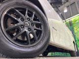 弊社では、全車『修復歴なし』のお車のみ取り扱っております。専任バイヤーによる厳選した仕入れの後、入庫後の車両チェックを行い、ネクステージが認定した高品質な中古車をご提供しております。