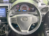 【ステアリングスイッチ】運転中、前方から目線をそらすことなく、オーディオ等の操作が可能な便利機能!安心&快適なドライブを演出してくれます♪