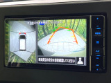 【アラウンドビューモニター】専用のカメラにより、上から見下ろしたような視点で360度クルマの周囲を確認することができます☆死角部分も確認しやすく、狭い場所での切り返しや駐車もスムーズに行えます。