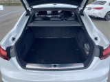 ◆LIBERALAは、輸入車選びの新たなスタイルを提案するインポート・セレクト・ブランドです。オーナー様となる方がクルマから直接感じる感性を第一にした、最良の一台との出会いをコーディネートいたします。