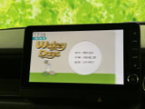 テレビ画面を表示でき、停車中の待ち時間も映像を楽しめます。画面上で内容を確認しやすく、出先での休憩やお迎えの待ち時間など、車内で過ごすひとときに活用できます。