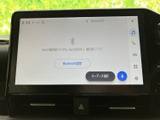 Bluetoothの設定やオーディオ選択が画面に表示され、音源の切り替えをスムーズに行えます。項目が整理されているため、使いたい機能を見つけやすく、日常の操作にも便利です。
