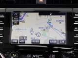 ★メーカー純正の大画面SDナビが装備されています!地図情報の更新も出来ますので安心してお使い頂けます!
