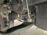 お車を安心してお乗りいただく為には、足回りの定期点検が欠かせません。サービスサポート(有償保証)では無料点検もご提供しており、安心のカーライフをお過ごしいただけるサポート体制が整っています。