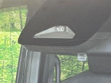 【トヨタセーフティセンス】走行中に前方の車両等を認識し、衝突しそうな時は警報とブレーキで衝突回避と被害軽減をアシスト。より安全にドライブをお楽しみいただけます。