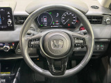 【ステアリングスイッチ】運転中、前方から目線をそらすことなく、オーディオ等の操作が可能な便利機能!安心&快適なドライブを演出してくれます♪