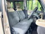 もちろん車内はキレイです♪よりクリーンな状態をキープしたいお客様には『ナノゾーンコート』がおすすめ!新型コロナウイルス対策や、除菌・消臭に効果を発揮し多くの方にご好評いただいております。