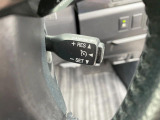 【クルーズコントロール】高速道路もラクラク走行。アクセルを離しても一定速度で走行ができ、長距離運転時の負担を軽減!加速・減速も簡単なスイッチ操作で調整できます。