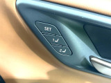 【メモリー機能付きパワーシート】ドライバーごとに設定したシート位置を記憶して、ボタン一つで切り替えできる便利な機能!運転する方が複数名いらっしゃるご家庭におすすめです♪