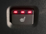 【シートヒーター】寒い日に重宝するシートヒーター!エアコンより早く温まってくれるので寒がりの人も安心ですね♪エアコンの温風は乾燥するから苦手、という方にもをおすすめです。