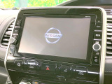 【純正ナビ】人気の純正ナビを装備しております。ナビの使いやすさはもちろん、オーディオ機能も充実!キャンプや旅行はもちろん、通勤や買い物など普段のドライブも楽しくなるはず♪
