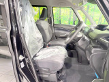 運転席シート廻りは使用感も少なく、良好な状態となっています。丁寧に使われていたことがよくわかりますね。