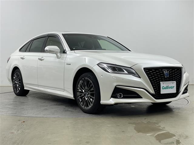クラウン ハイブリッド 2.5 G エグゼクティブ Four 4WD 4WD 本革シート